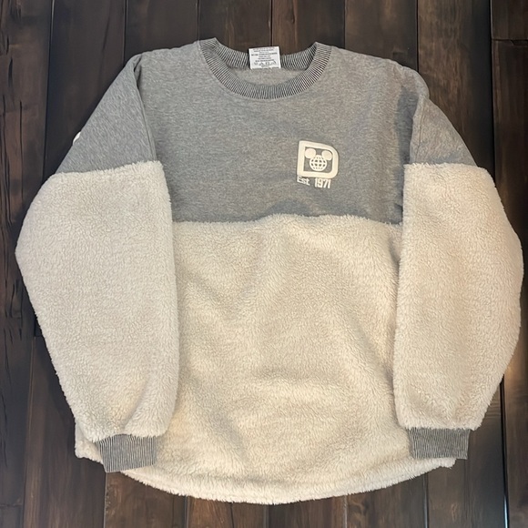 Walt Disney World Spirit Jersey Sherpa Size Medium Cozy - Picture 5 of 8